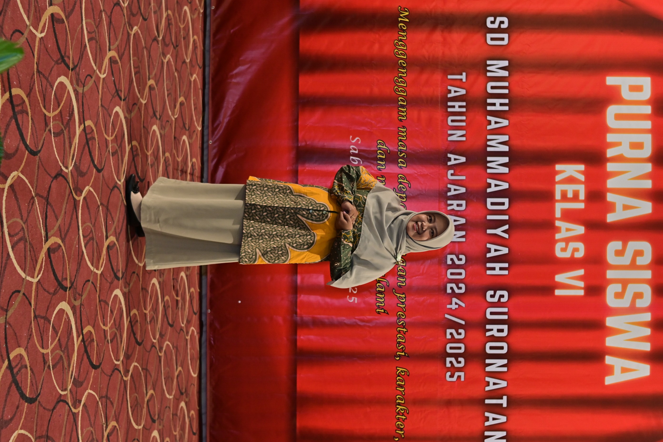 Tri Oktavia Kurnia Ningtyas, S.Pd